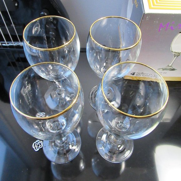 4 Wine Glasses Water Goblet with Gold Rim in Original Box Ancam Pasabahce Turkey - Picture 5 of 14